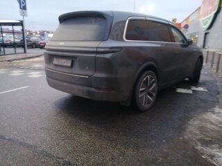 2024 Li Auto (Lixiang) L9 44.5 kWh I, серый, 6050000 рублей, вид 2