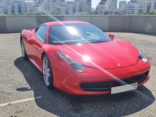 2010 Ferrari 458 Italia, красный, 17000000 рублей, вид 2