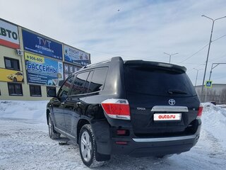 2011 Toyota Highlander II (XU40) Рестайлинг, чёрный, 2250000 рублей, вид 4