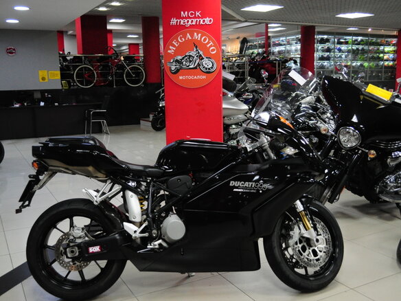 2006 Ducati 999, чёрный