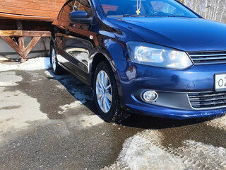 2014 Volkswagen Polo V, синий, 700000 рублей, вид 1
