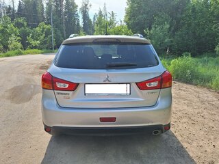 2013 Mitsubishi ASX I Рестайлинг, серебристый, 1300000 рублей, вид 2
