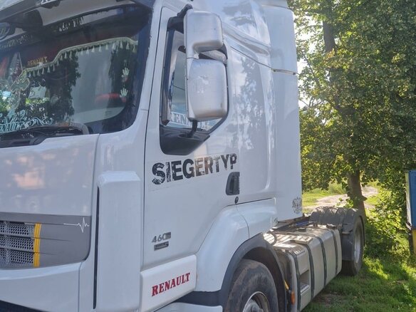 2011 Renault Premium, белый, 2500000 рублей - вид 17