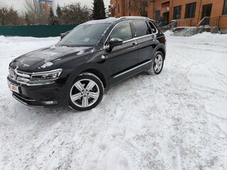 2020 Volkswagen Tiguan II, чёрный, 3350000 рублей, вид 1