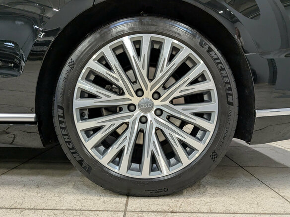 2018 Audi A8 50 TDI IV (D5), чёрный, 4500000 рублей - вид 11
