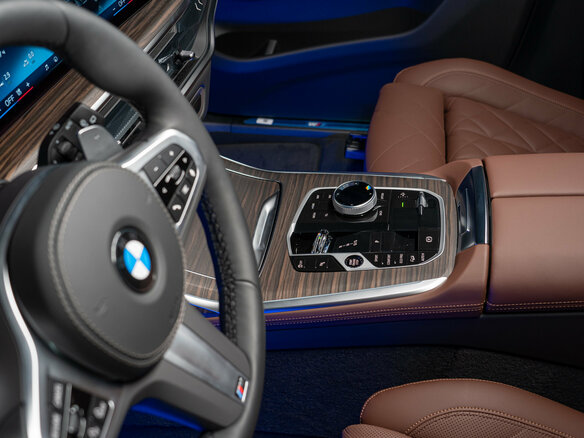 2026 BMW X7 40d I (G07) Рестайлинг, чёрный, 18490000 рублей - вид 17
