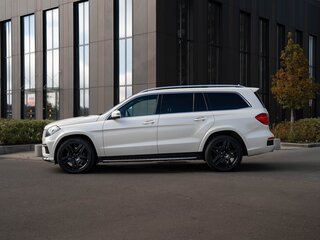 2014 Mercedes-Benz GL-Класс 400 II (X166), белый, 2999000 рублей, вид 2