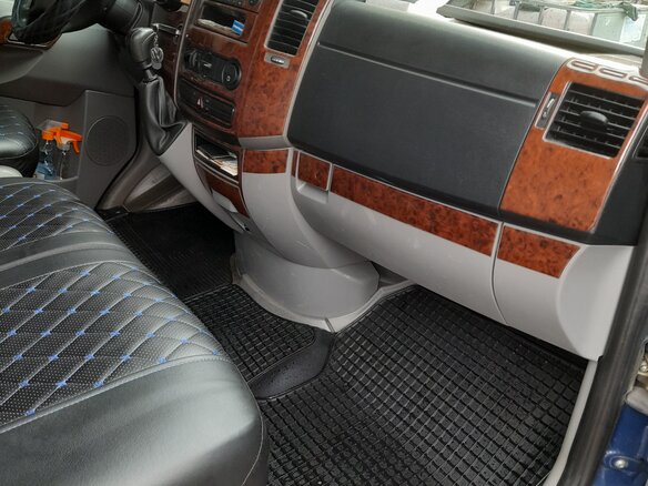 2007 Volkswagen Crafter, синий, 1699000 рублей - вид 7