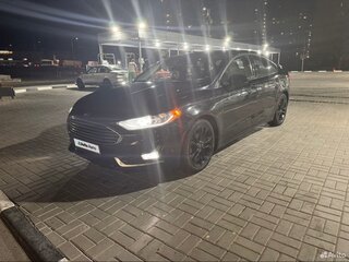 2020 Ford Fusion (North America) II Рестайлинг, чёрный, 1800000 рублей, вид 2