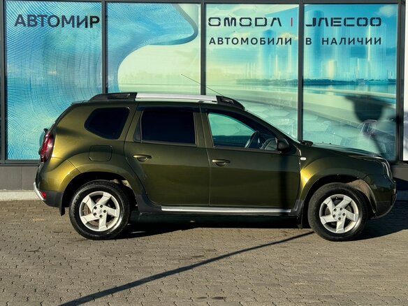 2017 Renault Duster I Рестайлинг, зелёный, 1230000 рублей - вид 3