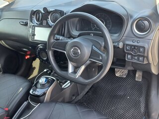 2016 Nissan Note e-Power II Рестайлинг, белый, 990000 рублей, вид 5