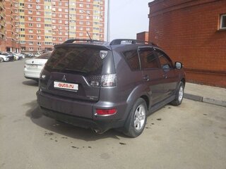 2011 Mitsubishi Outlander II Рестайлинг, серый, 1150000 рублей, вид 3