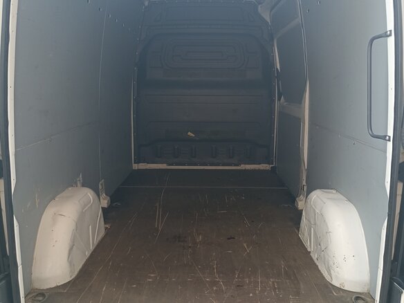 2018 Mercedes-Benz Sprinter, белый, 3600000 рублей - вид 3