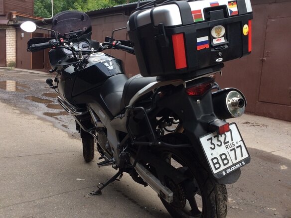 2004 Suzuki V-Strom DL 650, чёрный, 415000 рублей - вид 2