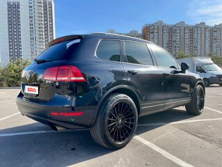 2011 Volkswagen Touareg II, чёрный, 2150000 рублей, вид 5
