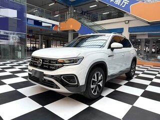 2023 Volkswagen Tayron I Рестайлинг, белый, 1950000 рублей, вид 1