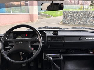 2010 Lada (ВАЗ) 2105, белый, 70000 рублей, вид 4