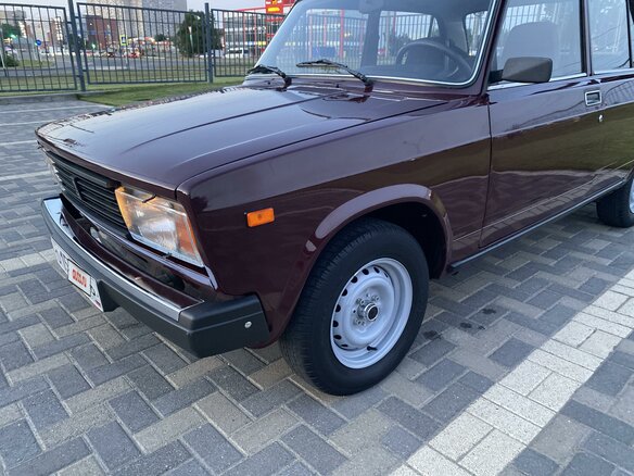 2007 Lada (ВАЗ) 2105, красный, 410000 рублей - вид 2