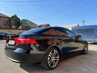 2015 Jaguar XE EcoBoost I, чёрный, 1999000 рублей, вид 3