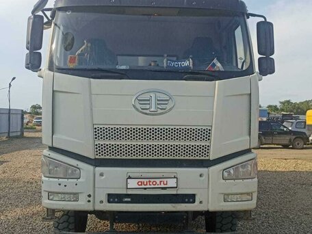 2021 FAW J6 CA3250, белый, 4600000 рублей, вид 2