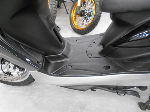 2013 Yamaha Majesty 155S, чёрный, 250000 рублей - вид 15