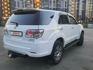 2011 Toyota Fortuner I, белый, 2150000 рублей, вид 3