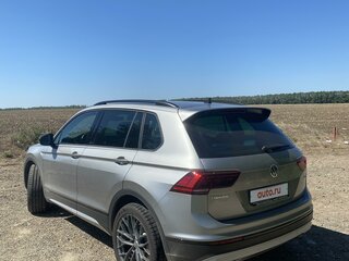 2019 Volkswagen Tiguan II, серый, 4200000 рублей, вид 1