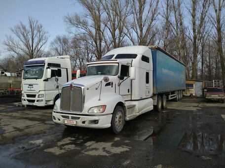 2008 Kenworth T660, белый, 2450000 рублей, вид 5