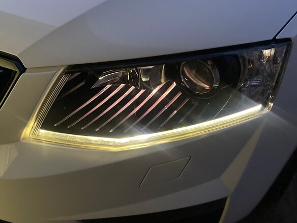 2013 Skoda Octavia RS III, белый, 1850000 рублей - вид 18