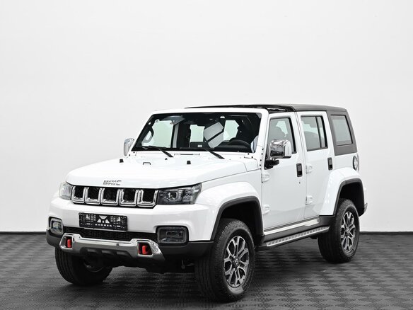 2026 BAIC BJ40 I Рестайлинг, белый, 3349000 рублей - вид 4