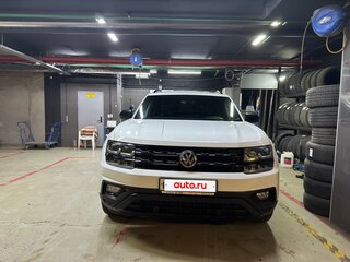 2018 Volkswagen Teramont I, белый, 3550000 рублей, вид 2