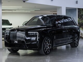 2025 Rolls-Royce Cullinan Black Badge I Рестайлинг (Series II), чёрный, 82500000 рублей, вид 3