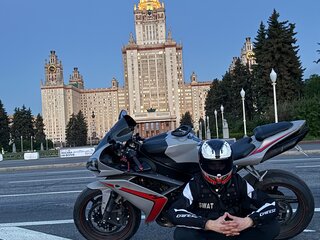 2007 Yamaha YZF-R1, серый, 780000 рублей, вид 2
