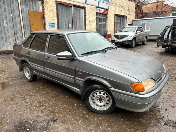 2006 Lada (ВАЗ) 2115, серый, 200000 рублей - вид 2