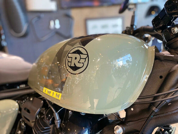 2026 Royal Enfield Shotgun, зелёный, 732000 рублей - вид 7