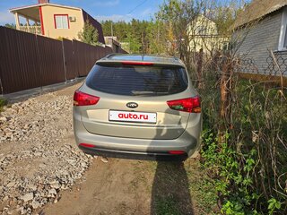 2015 Kia Ceed II Рестайлинг, серебристый, 1150000 рублей, вид 3