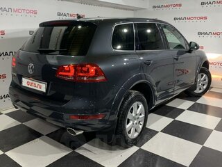 2011 Volkswagen Touareg II, серый, 2300000 рублей, вид 3