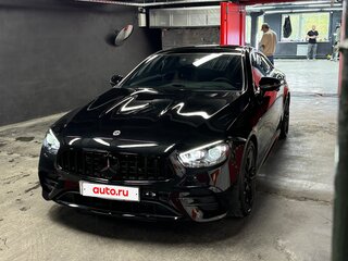 2021 Mercedes-Benz E-Класс AMG 53 AMG V (W213) Рестайлинг, чёрный, 6000000 рублей, вид 4