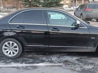 2008 Mercedes-Benz C-Класс 200 III (W204), чёрный, 1550000 рублей, вид 3