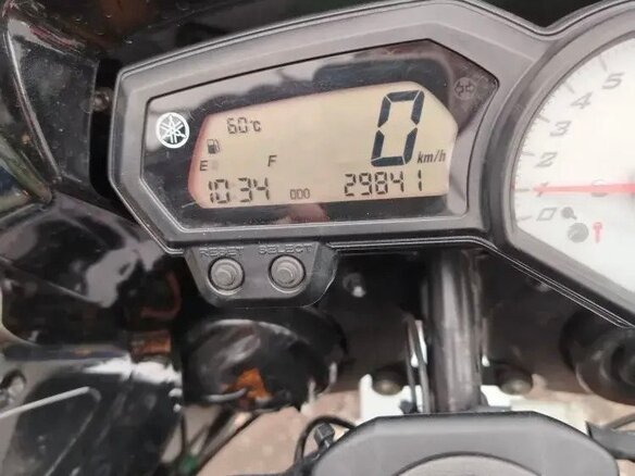 2014 Yamaha FZ8, белый, 565000 рублей - вид 9