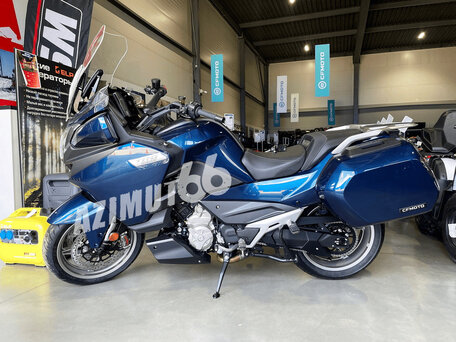 2025 CFMoto 1250TR-G, синий, 1858869 рублей, вид 4