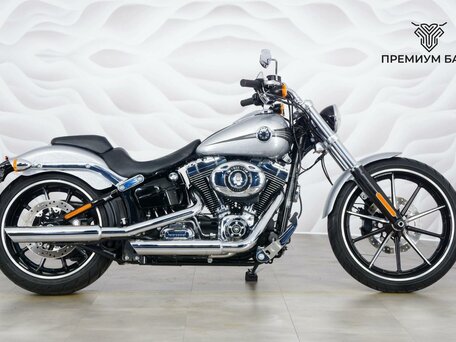 2015 Harley-Davidson Breakout, серебристый, 1525000 рублей, вид 1