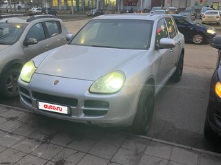 2004 Porsche Cayenne I (955), серебристый, 750000 рублей, вид 2