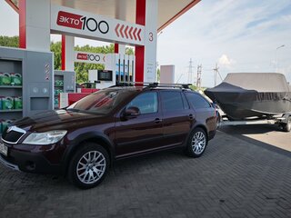 2010 Skoda Octavia Scout II (A5) Рестайлинг, красный, 1450000 рублей, вид 1