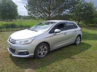 2011 Citroen C4 II, серебристый, 560000 рублей, вид 1