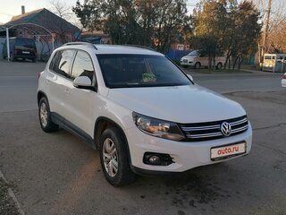 2014 Volkswagen Tiguan I Рестайлинг, белый, 2200000 рублей, вид 1