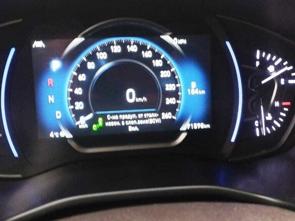 2019 Hyundai Santa Fe IV, серый, 2720000 рублей - вид 6