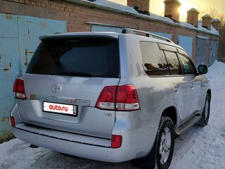 2010 Toyota Land Cruiser 200 Series, серебристый, 3250000 рублей, вид 4