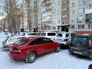 2005 Volvo S40 II, красный, 930000 рублей, вид 5