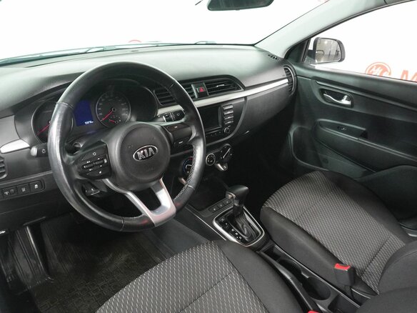 2020 Kia Rio IV, белый, 1314000 рублей - вид 9
